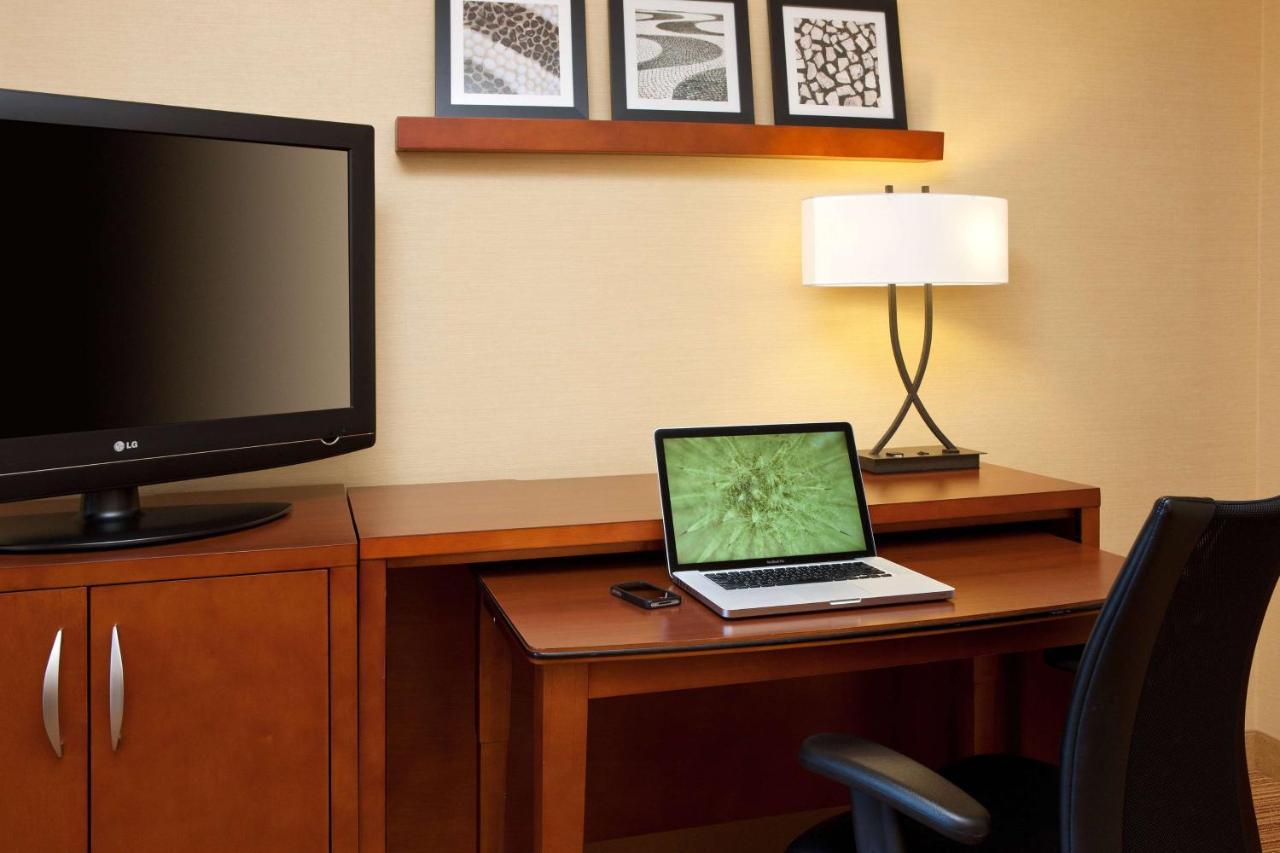 Sonesta Select Boston Данверс Экстерьер фото